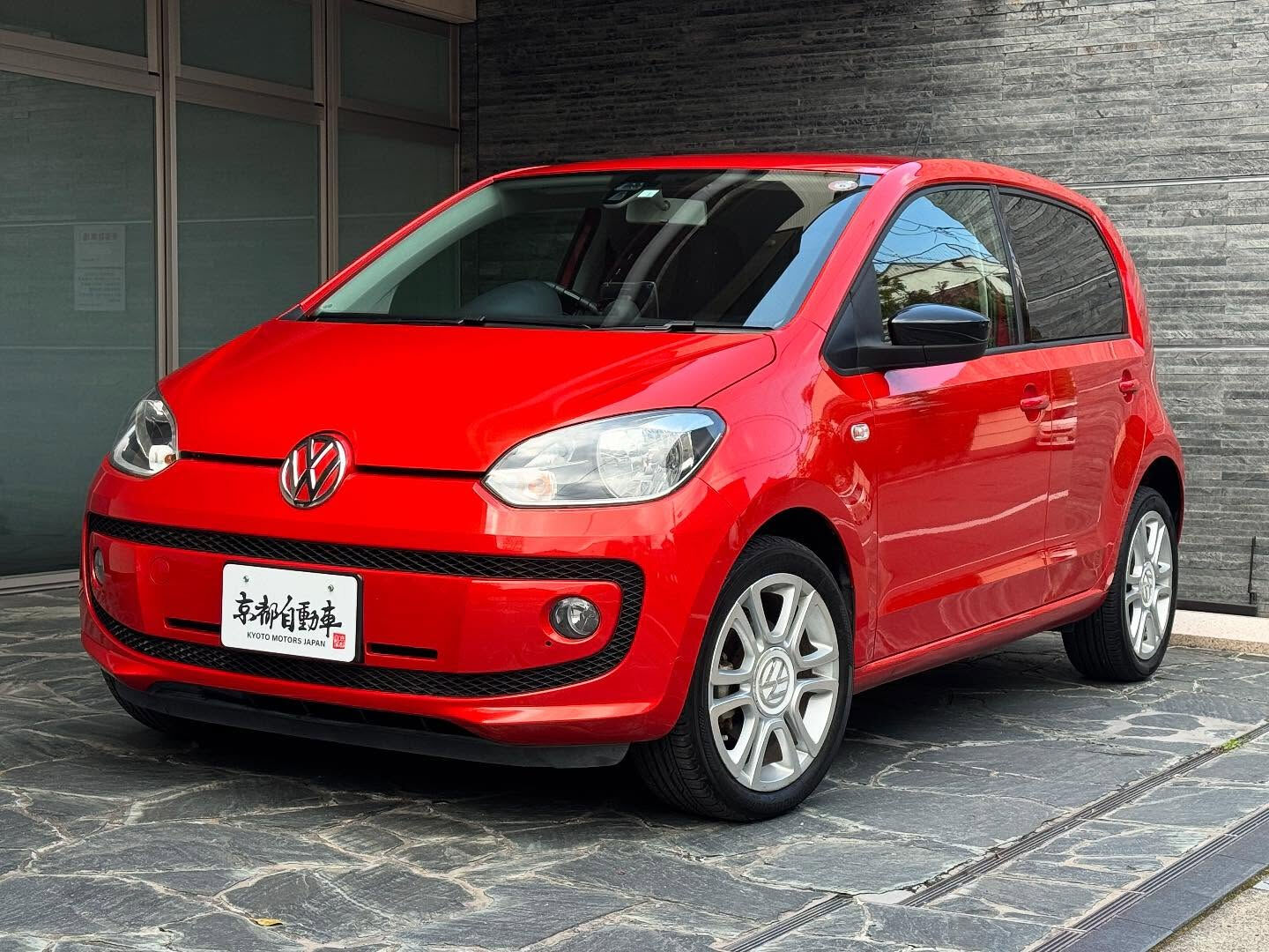 🍊🚗✨ Volkswagen up! Orange Limi