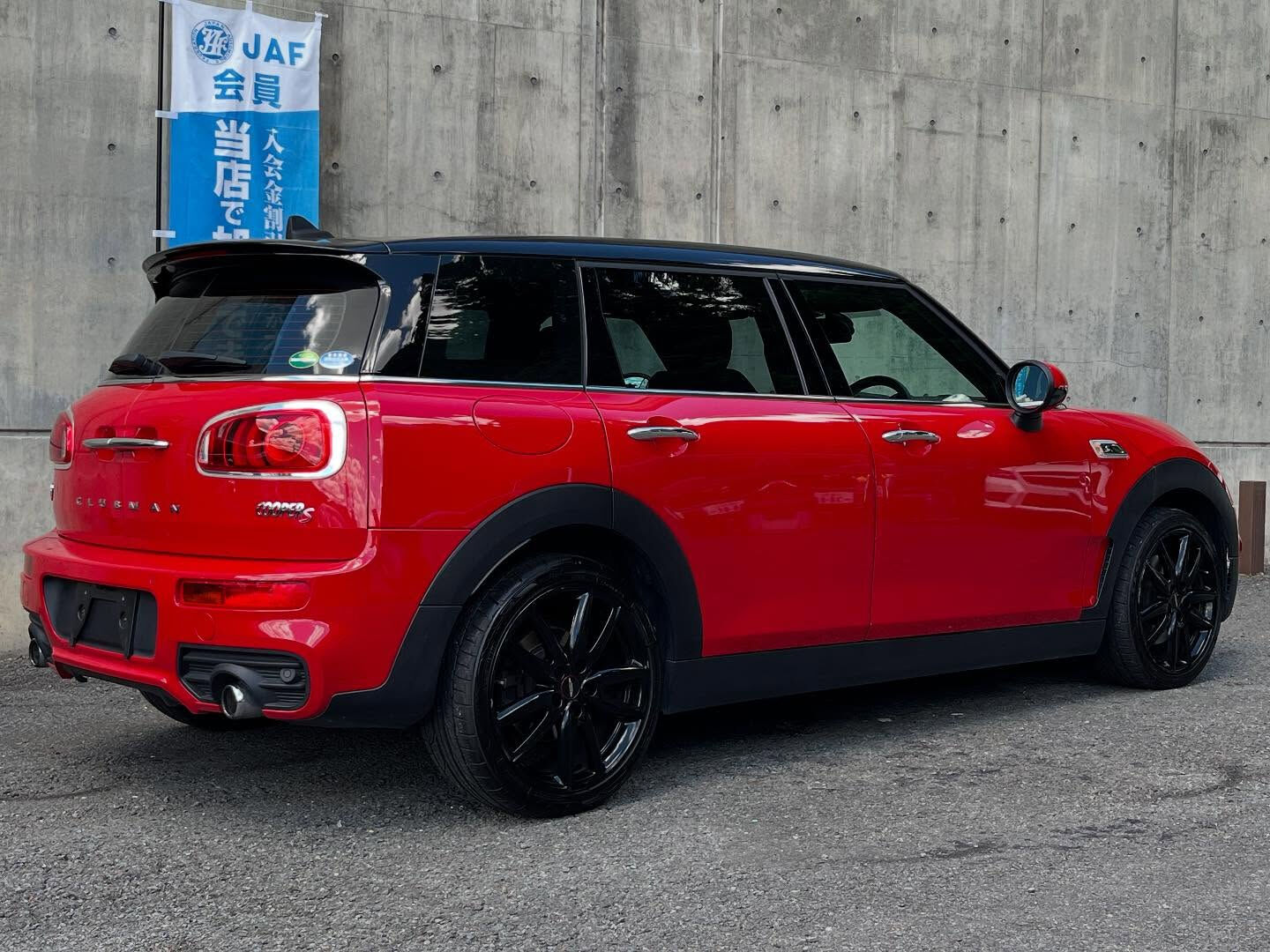 🚗✨京都でMINIをお探しの方、ここにしかない特別な一台をご