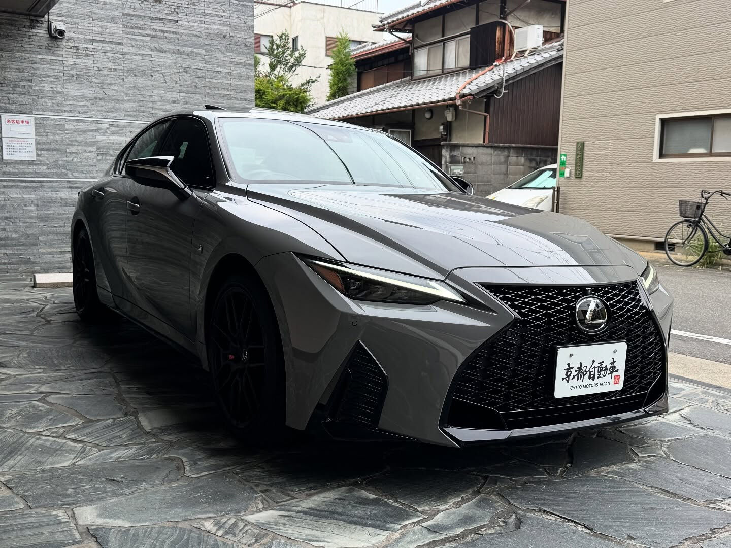 IS　300h Fスポーツ モード ブラックIII　Fスポー