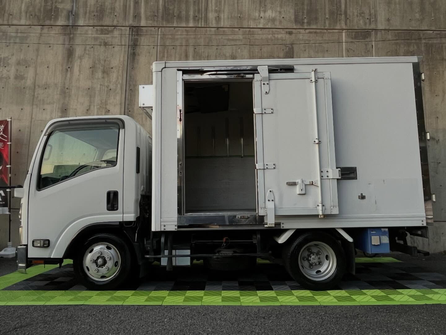🚚❄️